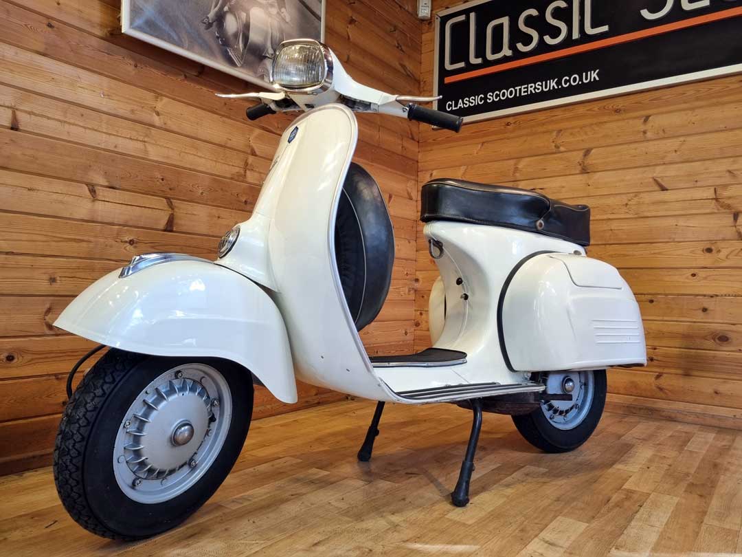 1968 PIAGGIO VESPA 125GT 